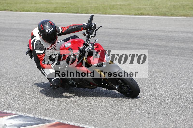 /27 12.06.2025 Ducati Schweiz Trackday Warmup  ADR/blau-bleu/ohne
